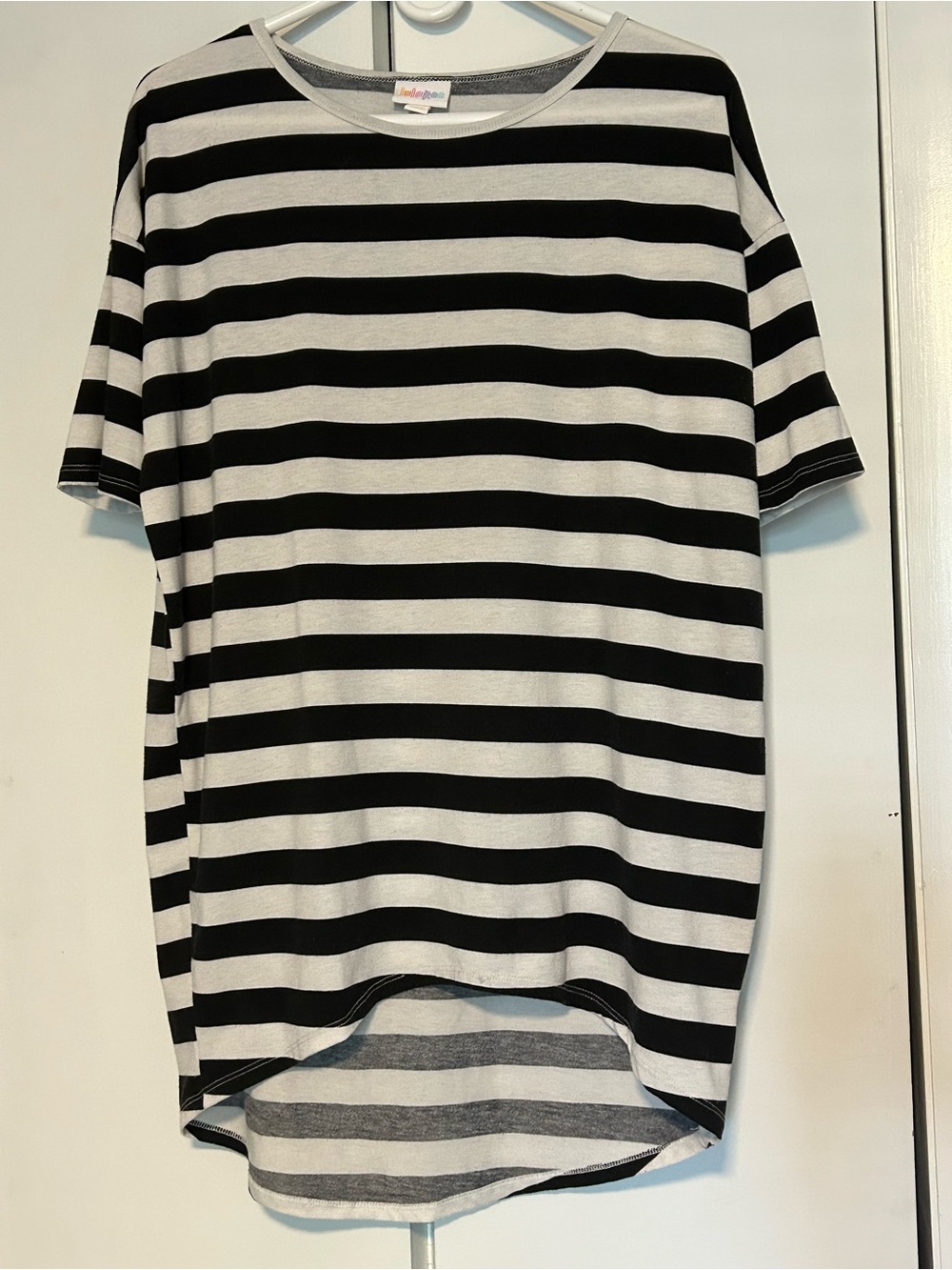 Lularoe Irma Tunic Top (XXS - will fit up to a medium)
